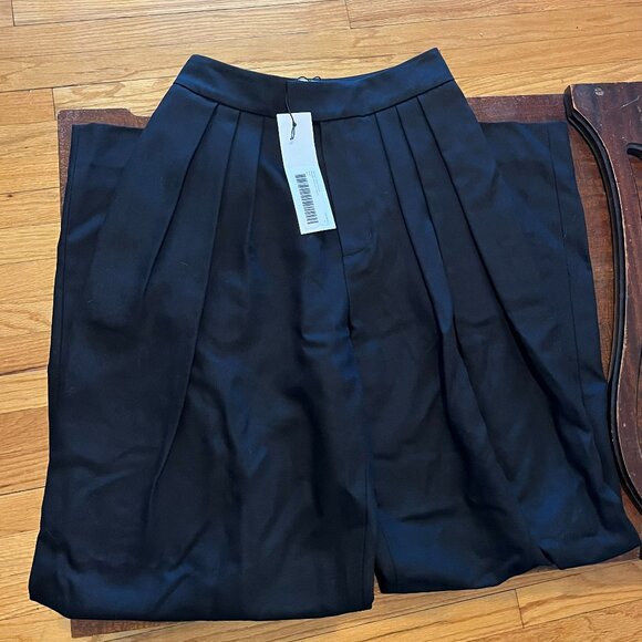 Kotn Plaza Trouser (SEE SIZING NOTES) - Picture 2 of 6